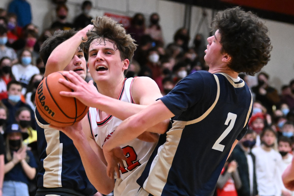 Lincoln Canby boys basketball Leon Neuschwander 18